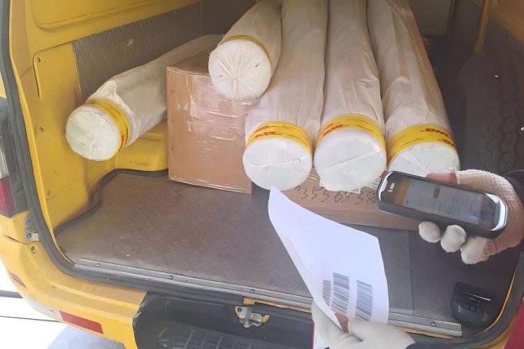 Consegna riuscita di un tessuto filtrante antistatico di alta qualità a un cliente bulgaro