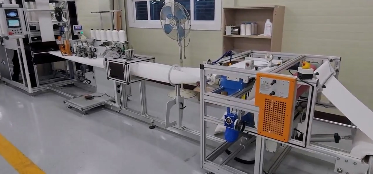 Star Machine utilizza macchine da cucire automatiche per produrre sacchetti filtro e migliorare l'efficienza